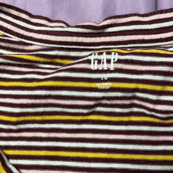 Gap TShirts - Picture 5 of 6